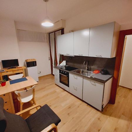Apartamento La Casa del Birraio Sondrio Exterior foto